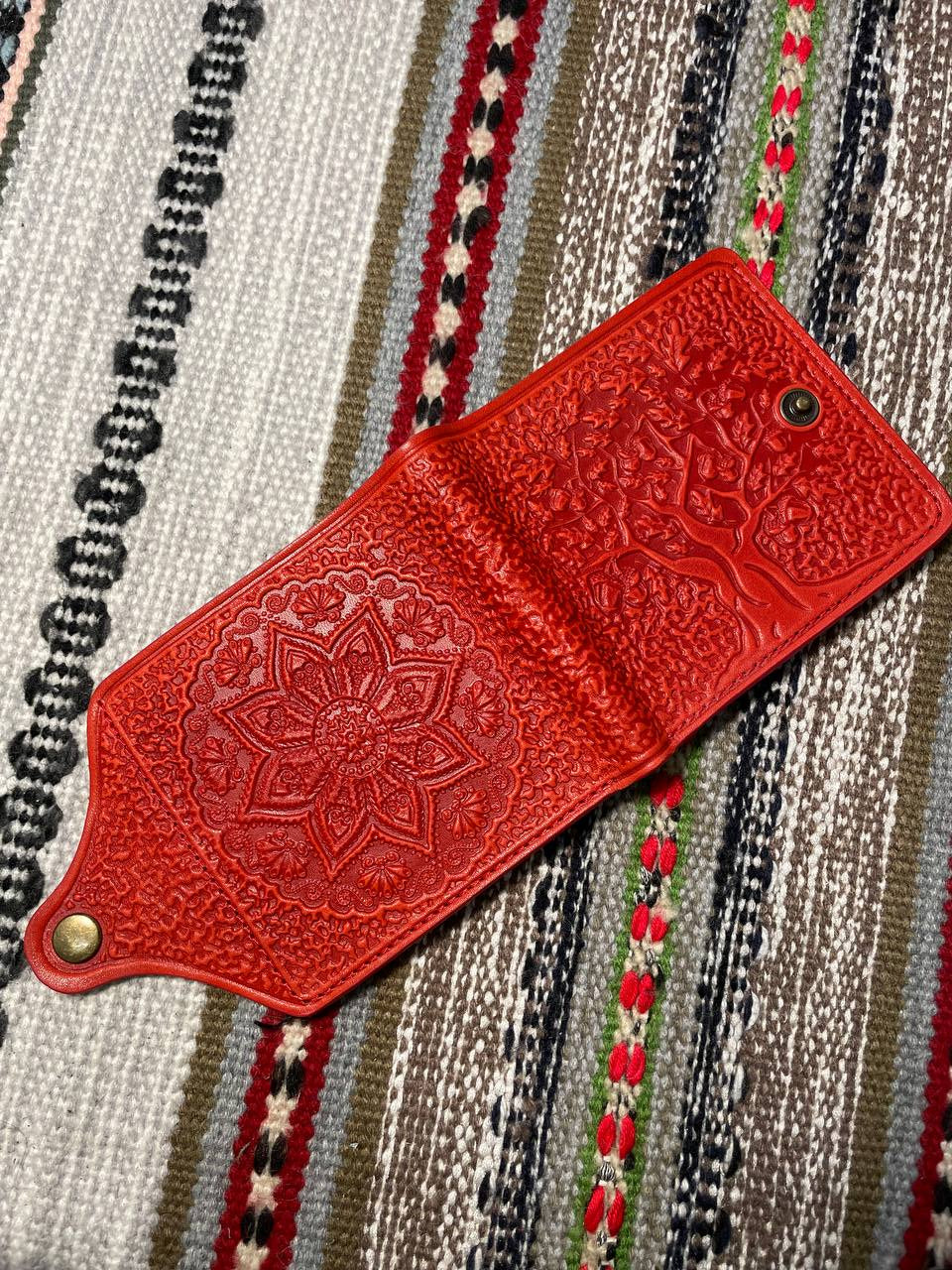 Quercus - Wallet for Women and Men | Red