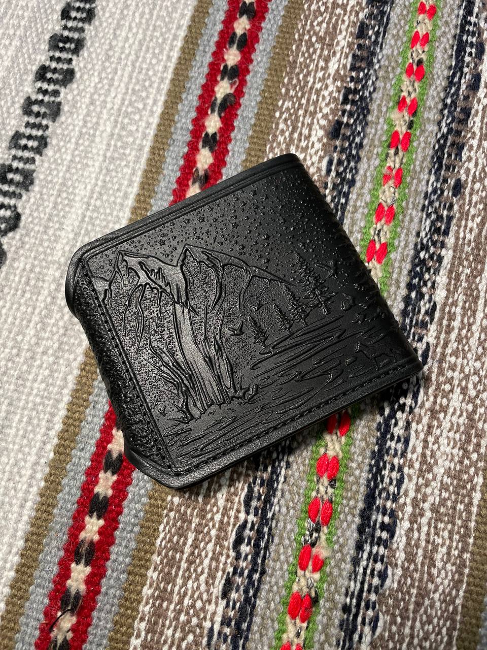 Woodland - Wallet for Women and Men | Black