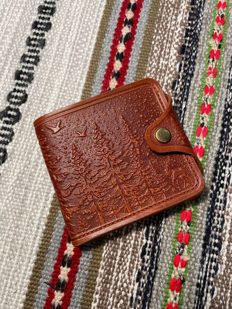 Woodland - Wallet for Women and Men | Brick