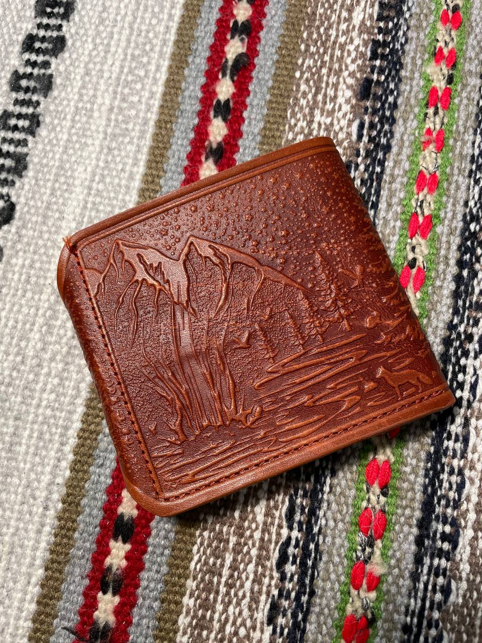 Woodland - Wallet for Women and Men | Brick