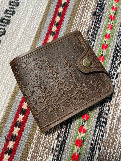 Woodland - Wallet for Women and Men | Brown