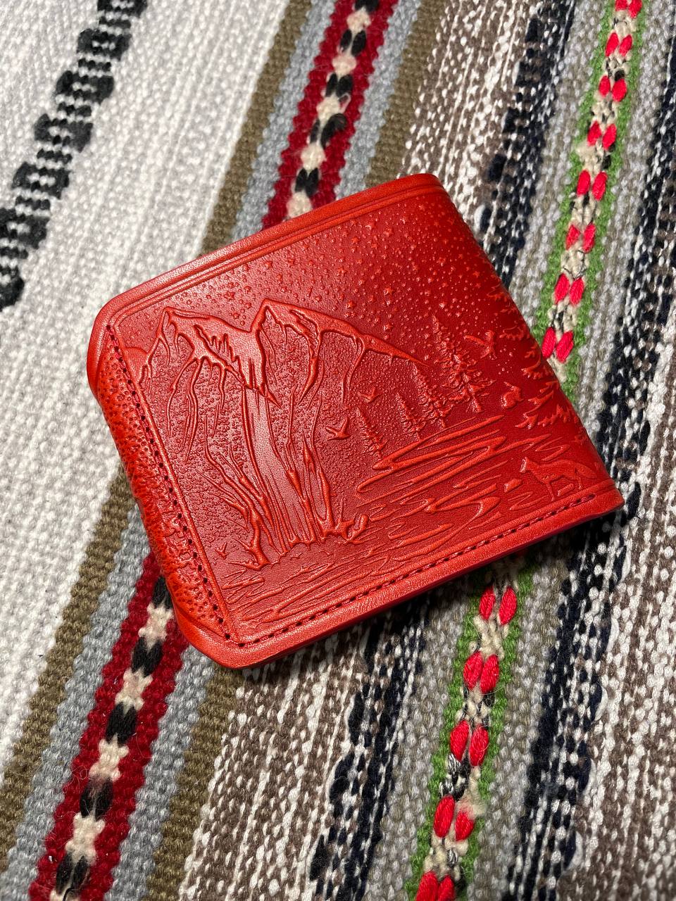 Woodland - Wallet for Women and Men | Red